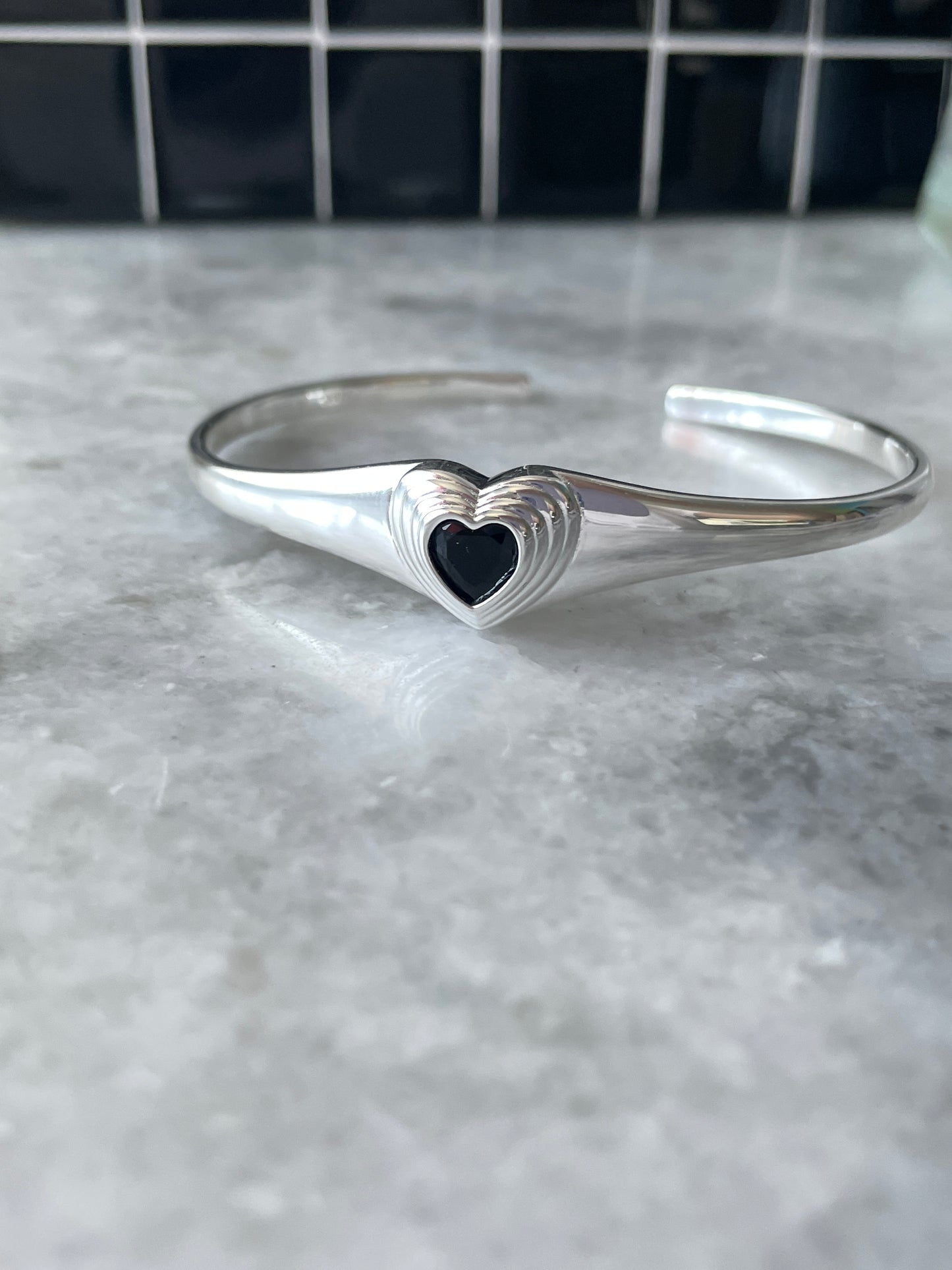 Harin Heart Cuff 925 Silver Bracelet