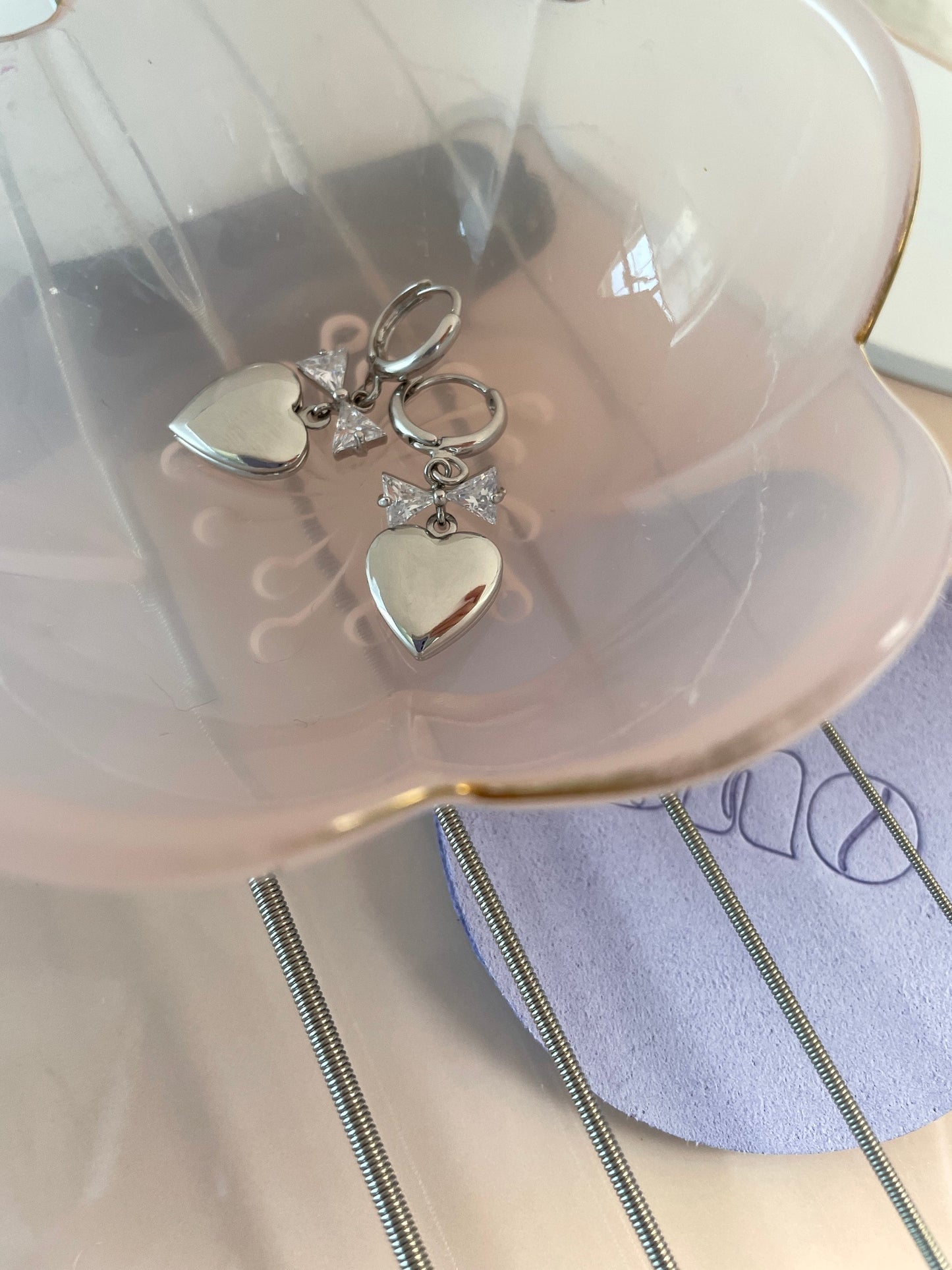 Coquette Heart Locket Bow Earrings Y2k Angelic Ballet Core Jewelry Indie Aesthetic Bow Heart Romantic Valentine's Day Gift Trendy Earrings