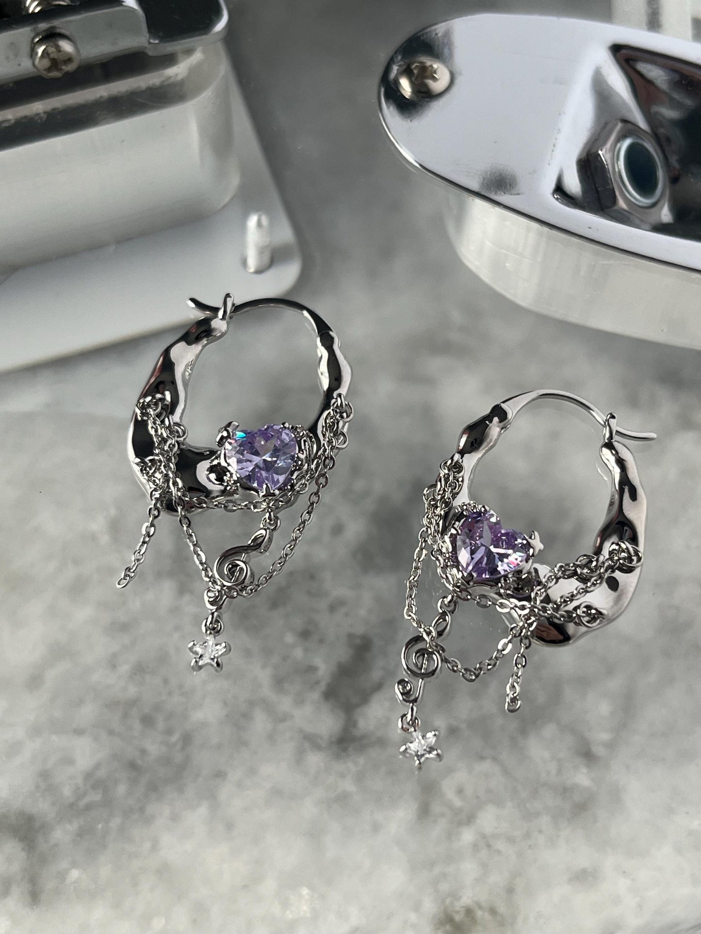 Y2K Grunge Earrings Shoujo Music Note Nana Punk Earrings Goth Hoop Earrings Gyaru Gal Cyber Himekaji Aesthetic Gift for Her Heisei Retro