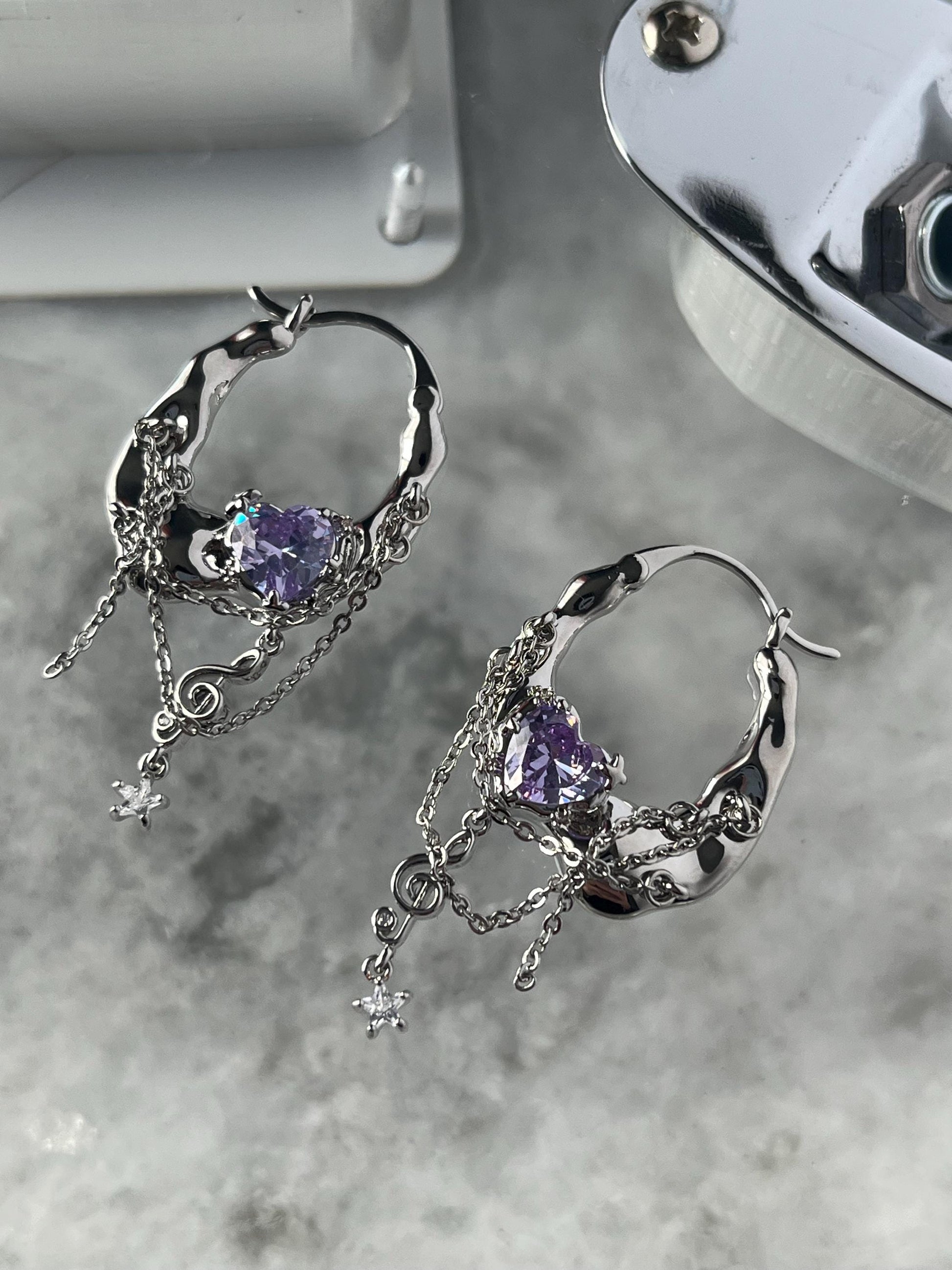 Y2K Grunge Earrings Shoujo Music Note Nana Punk Earrings Goth Hoop Earrings Gyaru Gal Cyber Himekaji Aesthetic Gift for Her Heisei Retro